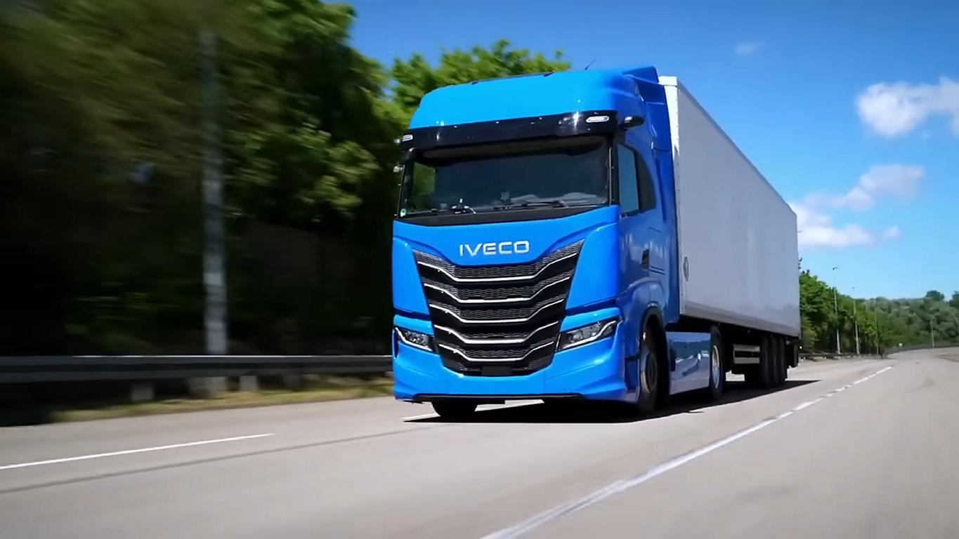 Oferta pracy dla kierowcy C+E. Chłodnia – System 2/1 – Codzienny powrót na pokój w pensjonacie