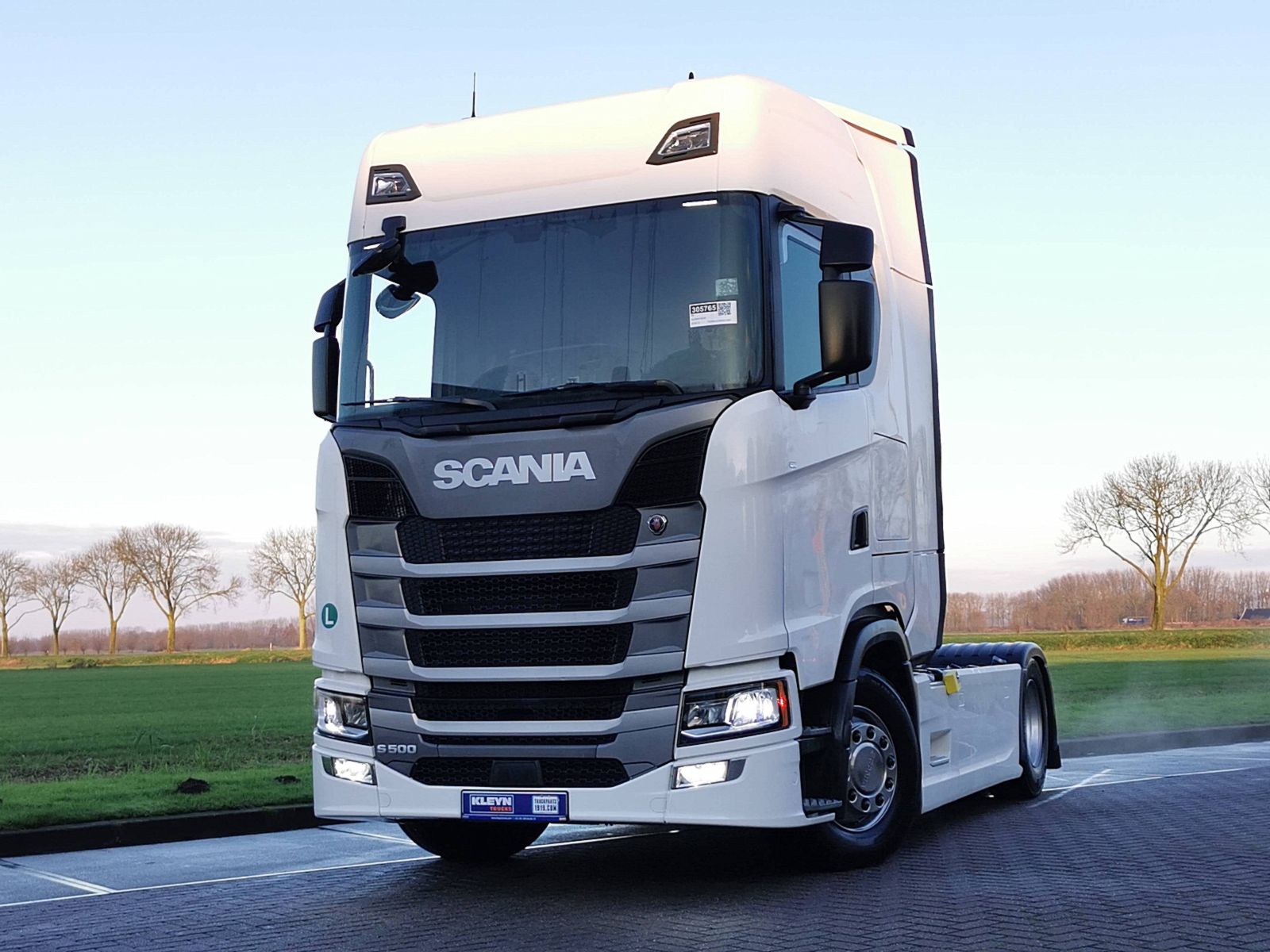 Oferta pracy dla kierowcy C+E. Plandeka – System 3/1, 4/1, lub Pon – Pt – W każdym systemie wszystkie weekendy wolne
